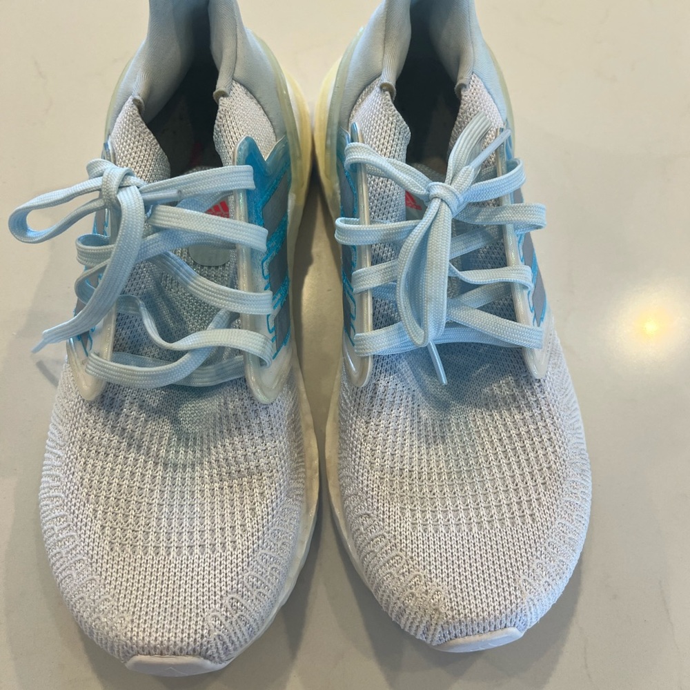 Adidas Ultraboost 20 size 8.5W